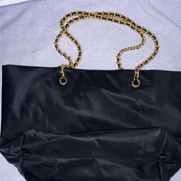Ella Chain Tote Black Excellence Condition - Picture 5 of 7
